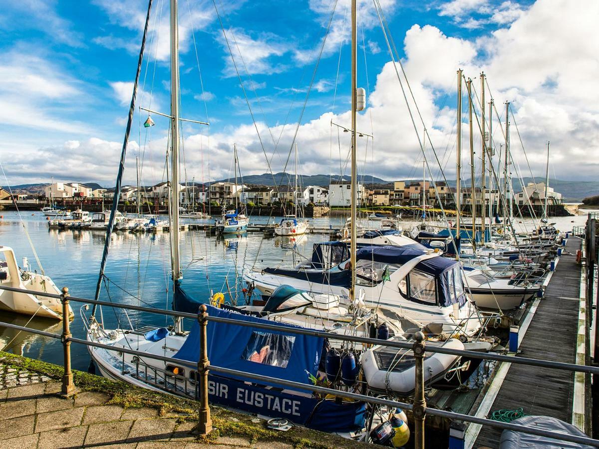 The Captain'S Bank Porthmadog Exteriér fotografie